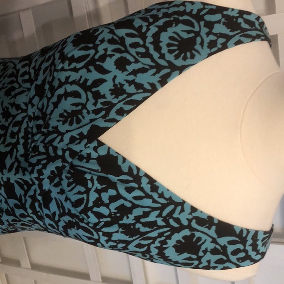 Lauren Maxi Dress - Picture 5 of 6